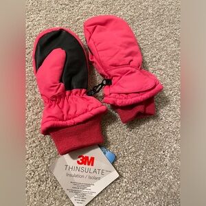 NWT winter gloves